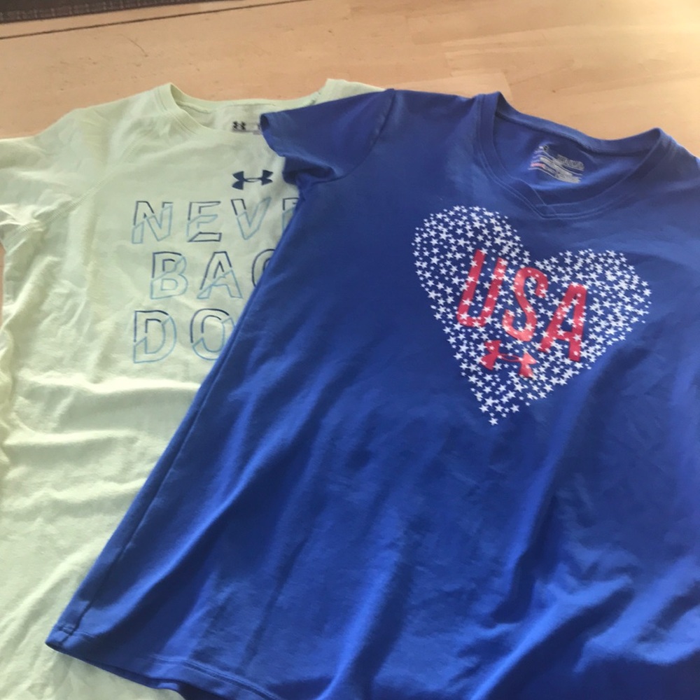 Girls Under Armour T shirts